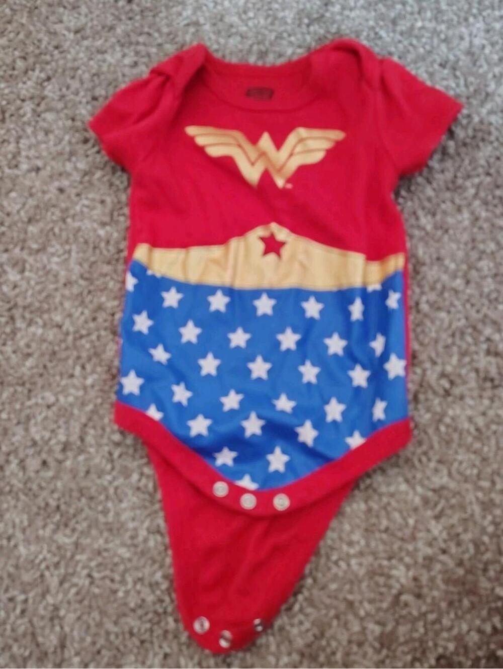 Baby Girl Wonder Woman One piece Snap Button 6-9 Months Justice League